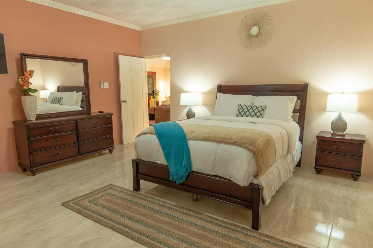 Tropical Escape Villa Ocho Rios Eksteriør bilde